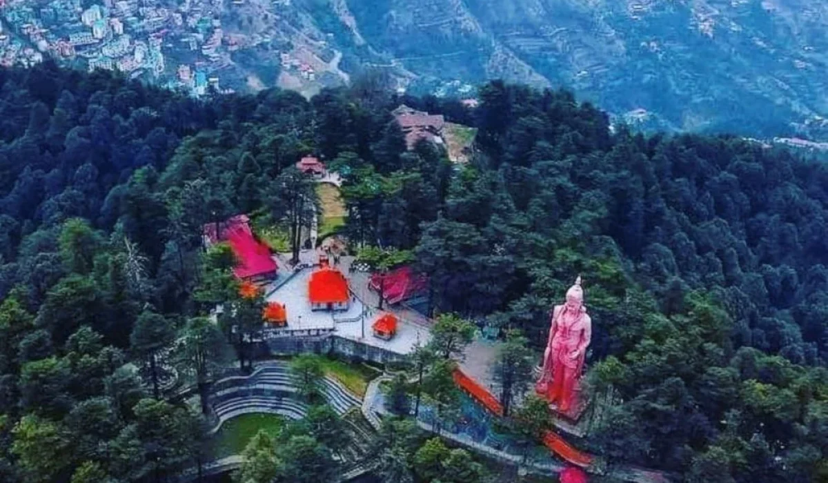 Jakhoo-Hill-Shimla-large-statue-of-Hanuman-Places-to-visit-in-Shimla-999x800.jpg.webp